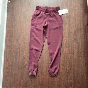 Lululemon On the fly jogger woven